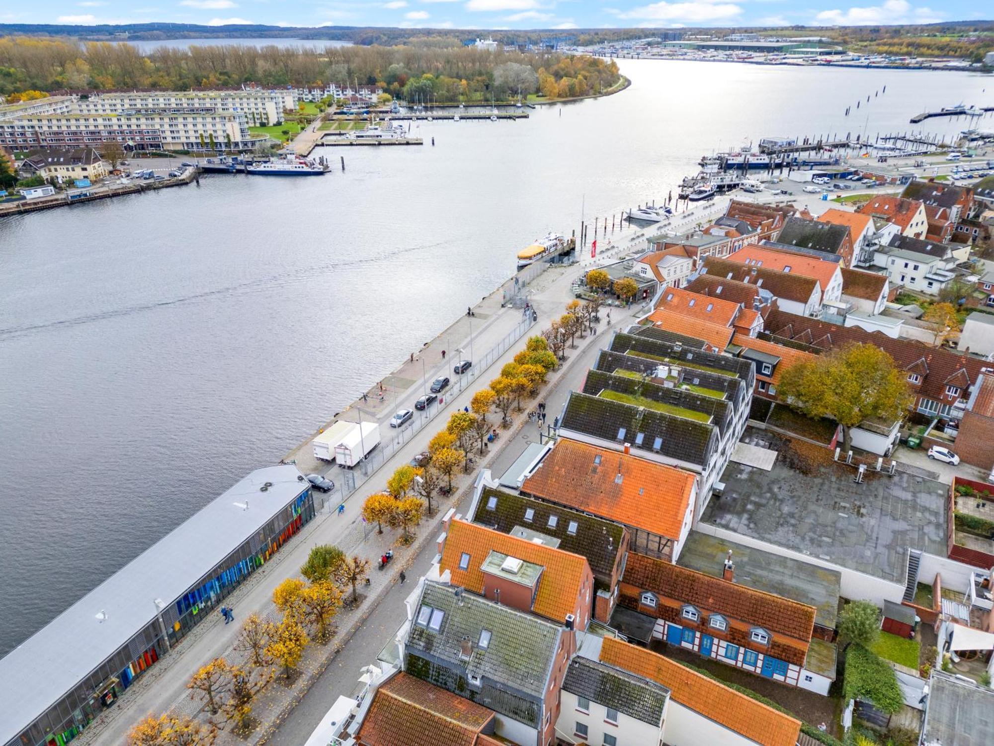 Pematra Haus Waterkant - Fewo Koje Lübeck Buitenkant foto