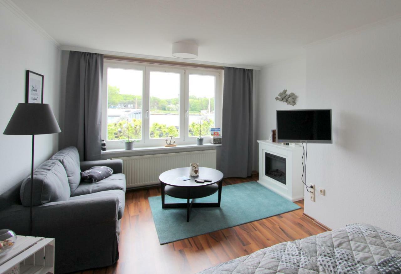 Pematra Haus Waterkant - Fewo Koje Lübeck Buitenkant foto